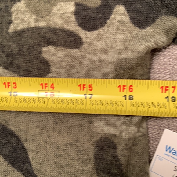 NWT MODA Camouflage CAMO Top Balloon & Quarter Length Sleeves - Picture 5 of 11